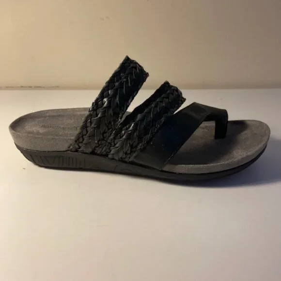Womens BareTraps® Jonelle Sandals size 7 New - Picture 3 of 4